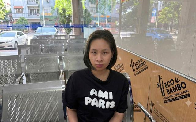 Tạm giữ nhân viên gội đầu Tống Thị Hiền SN 2002