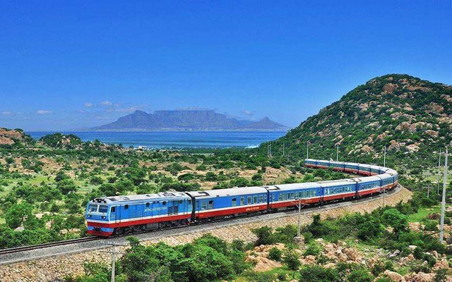 Chuyến tàu đi thẳng tới di sản thế giới ở Việt Nam: Chạy 190km qua 5 ga, giá vé dự kiến từ 360.000 đồng