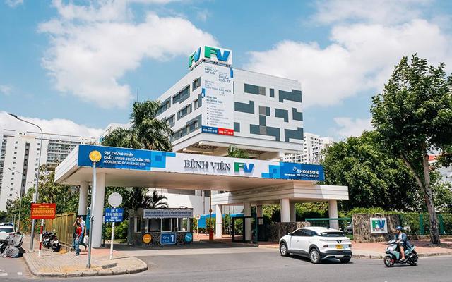 Việt Nam có 1 bệnh viện đạt doanh thu gần 1.000 tỷ đồng chỉ trong nửa năm: Từng chi gần 200 tỷ đưa công nghệ tiên tiến nhất thế giới về nước, được tạp chí Mỹ vinh danh