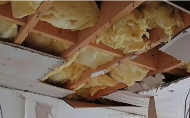 Đi du lịch 3 tuần trở về, người phụ nữ không tin nổi cảnh trước mắt: Hóa đơn hơn 5 tỷ đồng chờ sẵn