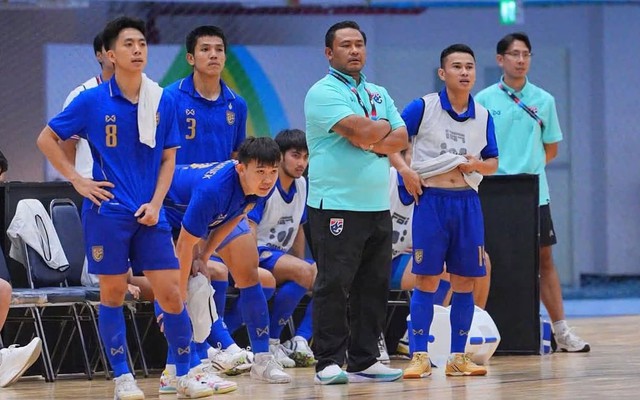 Dẫn 3-0 vẫn không thắng được tuyển Việt Nam, HLV Thái Lan lý giải