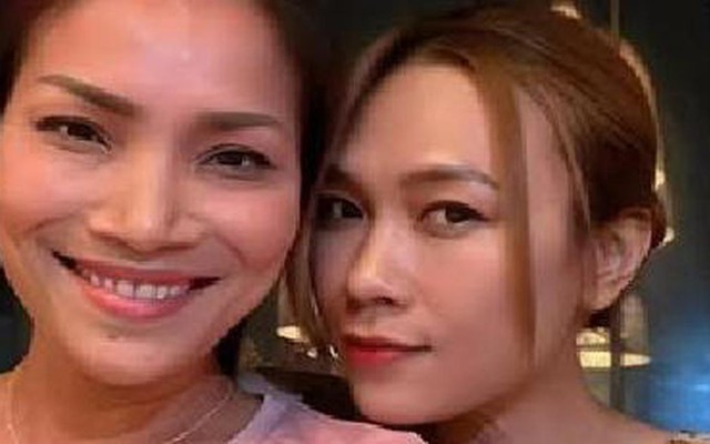 Nữ ca sĩ bị đồn chuyển giới đẻ 3 con: "Chồng tôi thì tôi nghiện chứ!"
