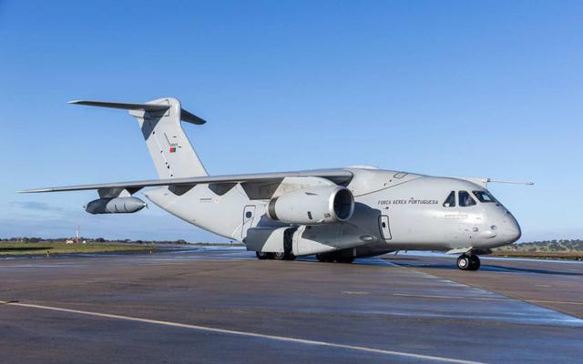Máy bay vận tải quân sự KC-390 Millennium giành thắng lợi lớn trước A400M Atlas