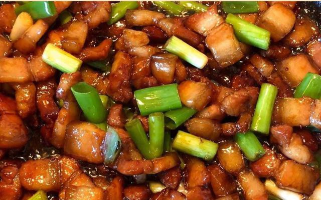 3 thói quen khi rang thịt cần bỏ ngay