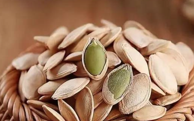 5 loại hạt tốt bậc nhất trong việc kiểm soát cholesterol, huyết áp