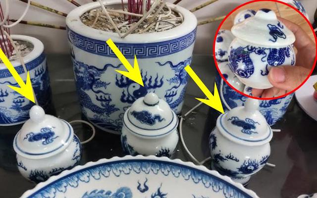 Vì sao nhiều gia đình có hũ muối, gạo trên bàn thờ?