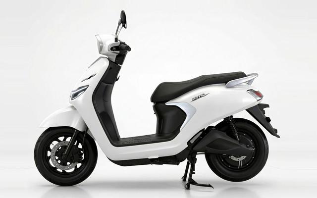 Mẫu xe máy điện mới tinh sắp bán tại Việt Nam: Pin LFP, chạy 150km/sạc