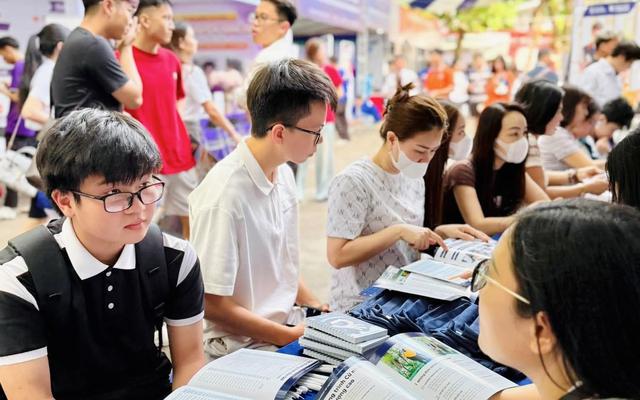 Điểm chuẩn Học viện Ngân hàng 2026 cao nhất 26,61