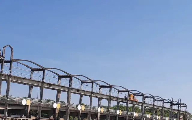 Kích hoạt 'lá chắn thép' chống hạn mặn nguy hại sắp ập tới