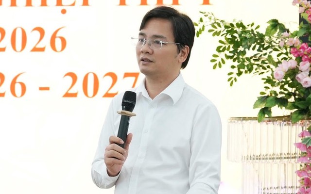 Giám đốc Sở GD&ĐT Tuyên Quang Vũ Đình Hưng bị tạm đình chỉ công tác