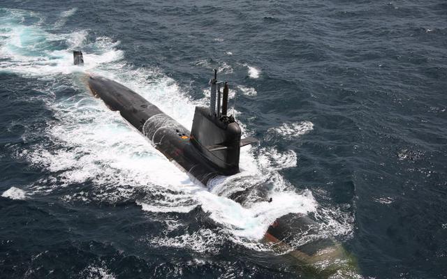 Quốc gia Đông Nam Á khởi đóng tàu ngầm Scorpene tối tân