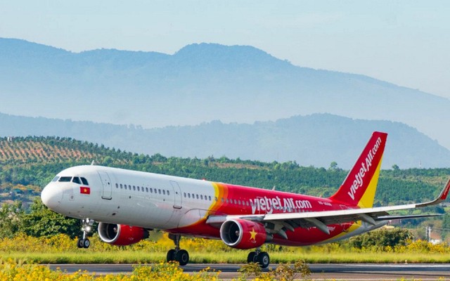 Vietjet ra thông báo nóng tới hàng triệu khách hàng, áp dụng ngay từ 1/10