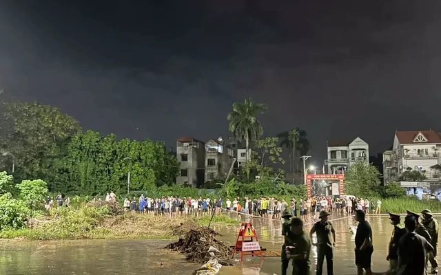 Trường Đại học Mỏ -Địa chất nói về nam sinh viên nghi mất tích khi đi qua khu vực ngập sâu ở Hà Nội