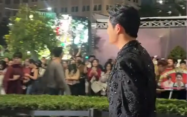 Việt Nam có ca khúc 10 tỷ views cả nước thuộc lòng: Được Ban Tuyên giáo khen thưởng, nhạc sĩ mua hẳn 2 căn nhà