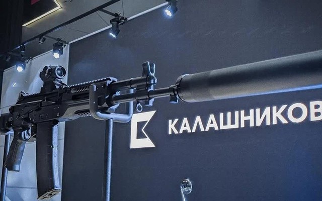 Súng trường nhỏ gọn AK-15K và AK-19K sắp có hợp đồng lớn?