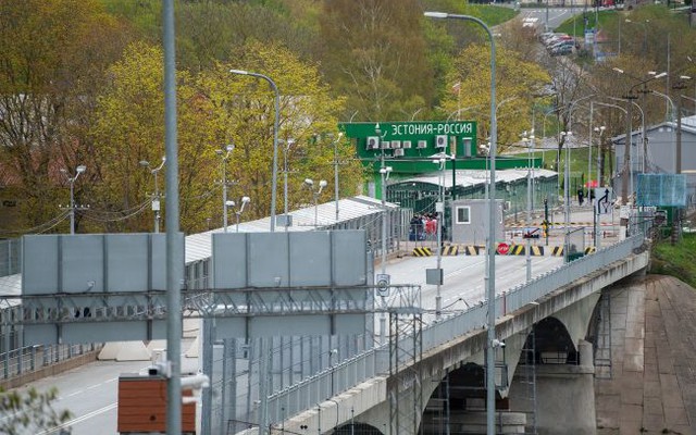 Nga bất ngờ siết chặt dải biên giới 5 km giáp Estonia: Giới nghiêm, cấm săn bắn, hạn chế đi lại