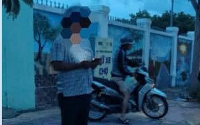 Người đàn ông nhận nhầm học sinh ở cổng trường, giáo viên và phụ huynh lo ngại: Đã xác minh danh tính