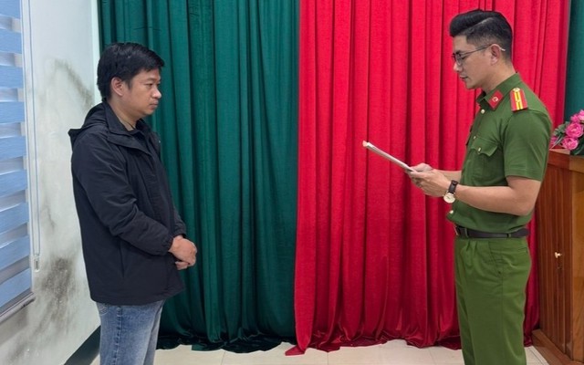 Ra quyết định khởi tố một Chủ tịch kiêm Giám đốc doanh nghiệp SN 1991