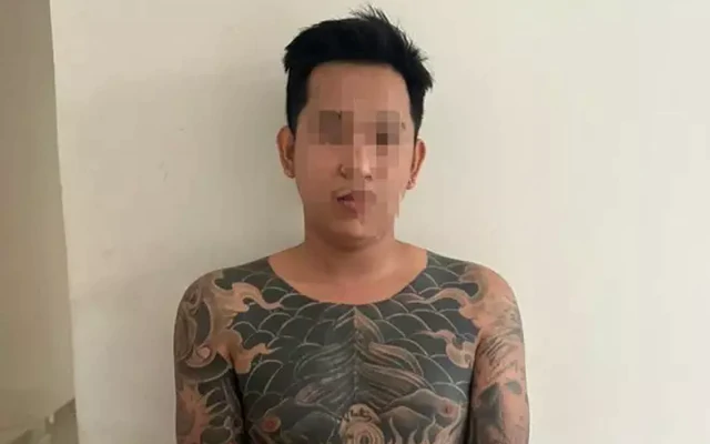 Cảnh sát đón lõng đường ra cửa khẩu, bắt nghi phạm vụ giết người ở Lâm Đồng