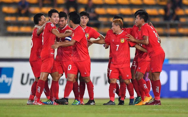 Tuyển Lào đại thắng sau 17 cú sút, nắm cơ hội lớn để đi tiếp ở FIFA ASEAN Cup