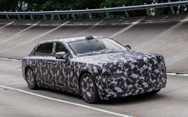Tin xe 26/9: BYD hé lộ sedan siêu sang đối đầu với Rolls-Royce