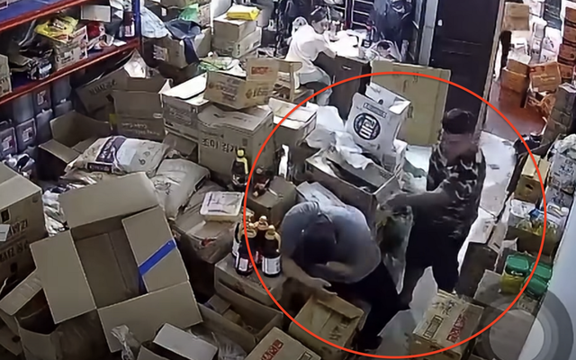Hà Nội: Tạm giữ nghi phạm đánh nam nhân viên gãy xương mũi, gò má