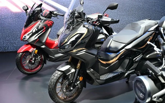 Honda tung cặp bài trùng ADV350 và NSS350 bản giới hạn khiến giới chơi xe Việt đứng ngồi không yên