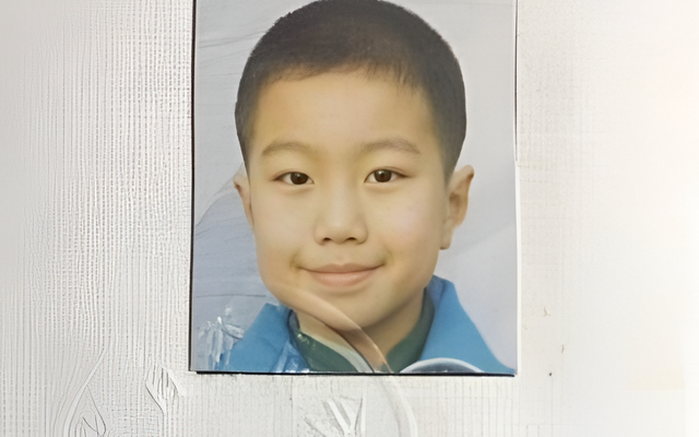 Cú trượt dài của thần đồng 14 tuổi đỗ đại học, 18 tuổi bị buộc thôi học