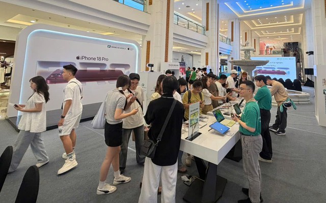 Nghịch lý iPhone 18 Pro series tại Việt Nam sau 1 tuần: Pro Max “cháy hàng”, có bản bị hét chênh 5 triệu, bản Pro lại nằm đầy cửa hàng