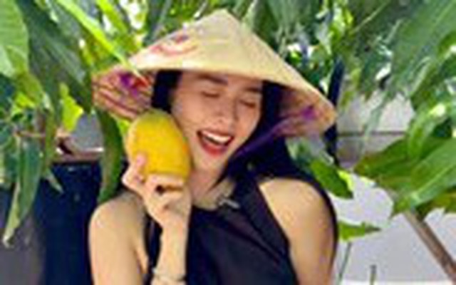 Mỹ nhân Việt 33 tuổi làm mẹ đơn thân, sống cùng con trai trong ngôi nhà phố 100m²