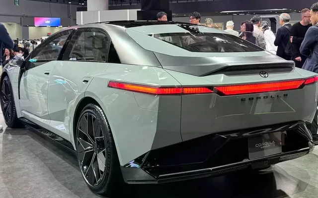 Xe Toyota bán chạy nhất mọi thời đại sắp có màn ‘lột xác’