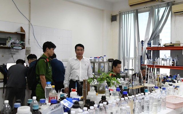 Khởi tố 28 bị can là lãnh đạo, cán bộ, nhân viên thuộc 4 viện, trung tâm môi trường, an toàn vệ sinh lao động
