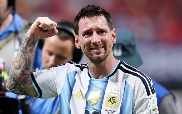 Chiếc áo số 10 "nặng nhất mọi thời đại' của Messi và Maradona đã tìm được người thừa kế