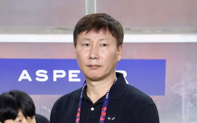 Đừng trách HLV Kim Sang-sik