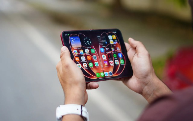 Một tuần dùng thử điện thoại mới của Xiaomi và cái kết bất ngờ: iPhone hay Samsung chỉ còn là "cái tên"