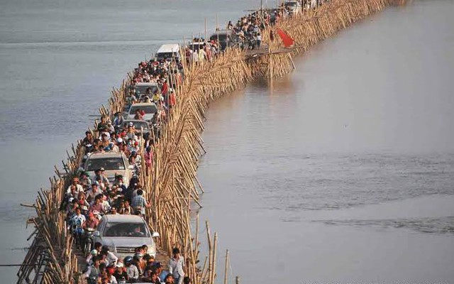 Phát hiện cây cầu kỳ lạ ở nước láng giềng Việt Nam, hằng năm "biến mất" rồi xuất hiện theo cách không ngờ