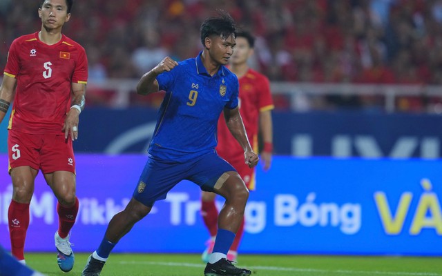 Ngôi sao ghi bàn ở chung kết AFF Cup bị gạch tên khỏi tuyển Thái Lan, lỡ cơ hội tái đấu Việt Nam