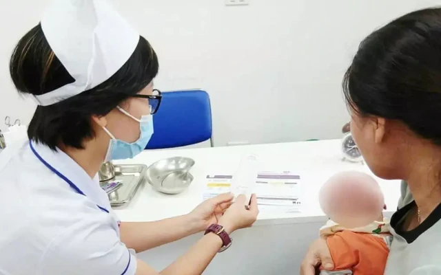 Đồng nhiễm virus, vi khuẩn, trẻ nhỏ đối mặt biến chứng nặng