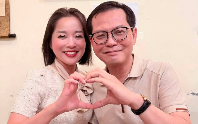 Nữ chính "Nhật ký Vàng Anh" thân thiết bên Giám đốc Nhà hát Kịch Hà Nội và loạt sao Việt