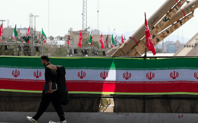 Quan chức Nga: BRICS gặp khó vì Iran
