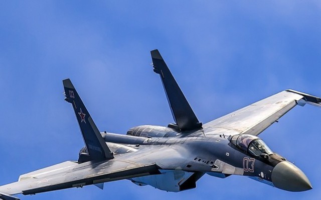 Hai tiêm kích Su-35S của Nga va chạm trên bầu trời vùng Kursk