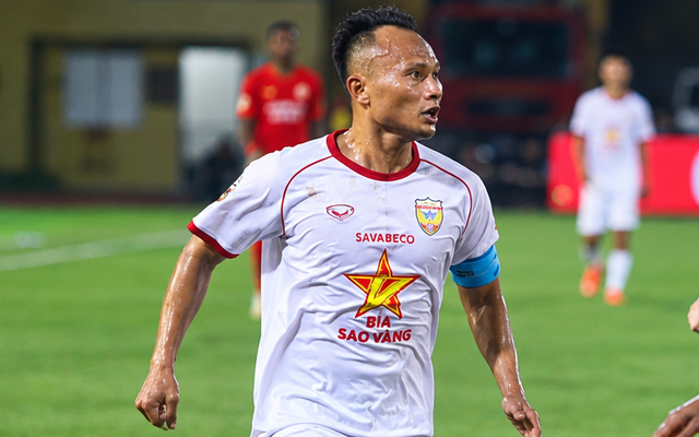 Nhà vô địch AFF Cup: Cú nước rút ở Mỹ Đình, 400 ngày vật lộn với bệnh tật và kỷ lục V.League để đời