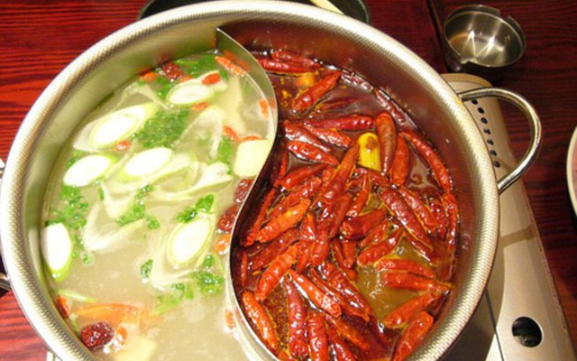 Trung Quốc: Thủng ruột vì ăn súp cay truyền thống