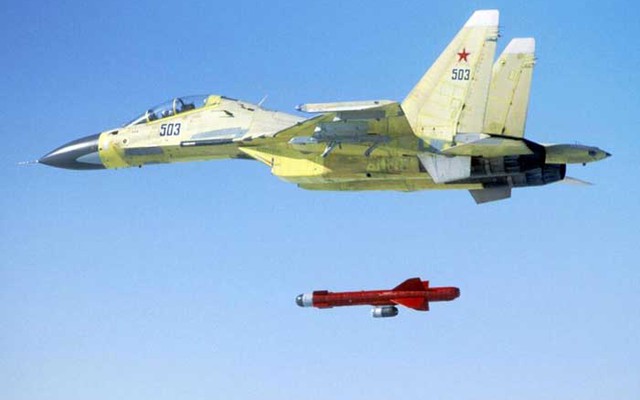 Sức hủy diệt của tên lửa Kh-59MK trên Su-30MK2 Việt Nam