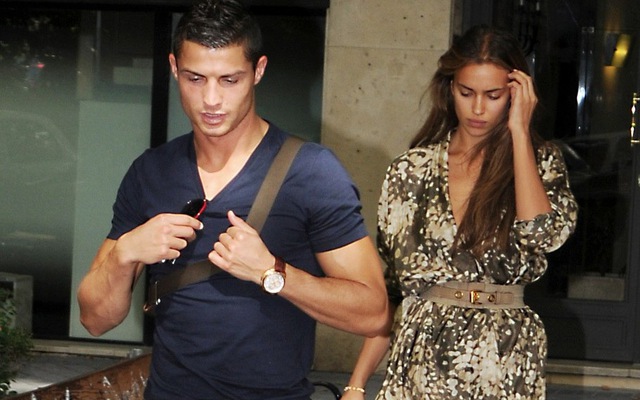 Cris Ronaldo bủn xỉn trong tiệc cưới Irina Shayk