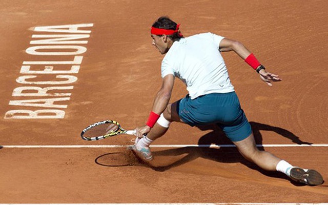 Barcelona Open: Nadal lê lết vào tứ kết