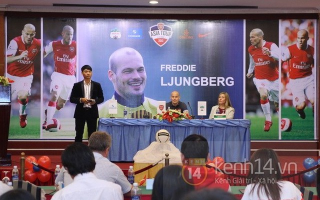 Ljungberg "khoái" phở bò, mực nướng Việt Nam