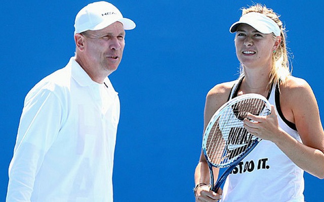 Maria Sharapova bất ngờ chia tay HLV Thomas Hogstedt