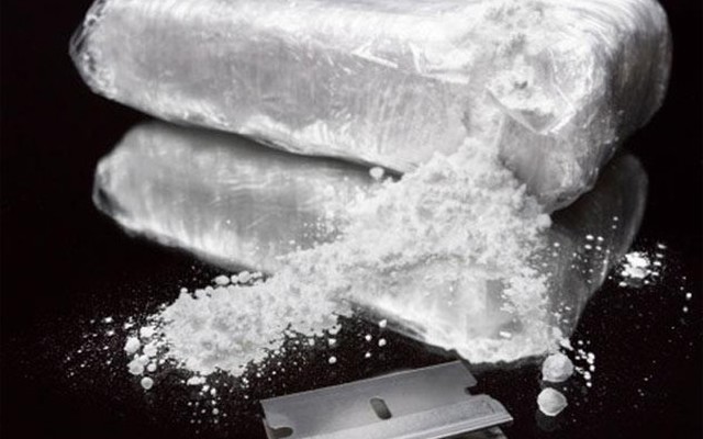 Ăn cắp tro cốt người chết vì tưởng nhầm là... cocaine