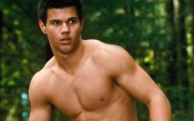 Học lỏm người sói Taylor Lautner: Các bài tập ‘thần kỳ’ cho cơ bắp (P2)